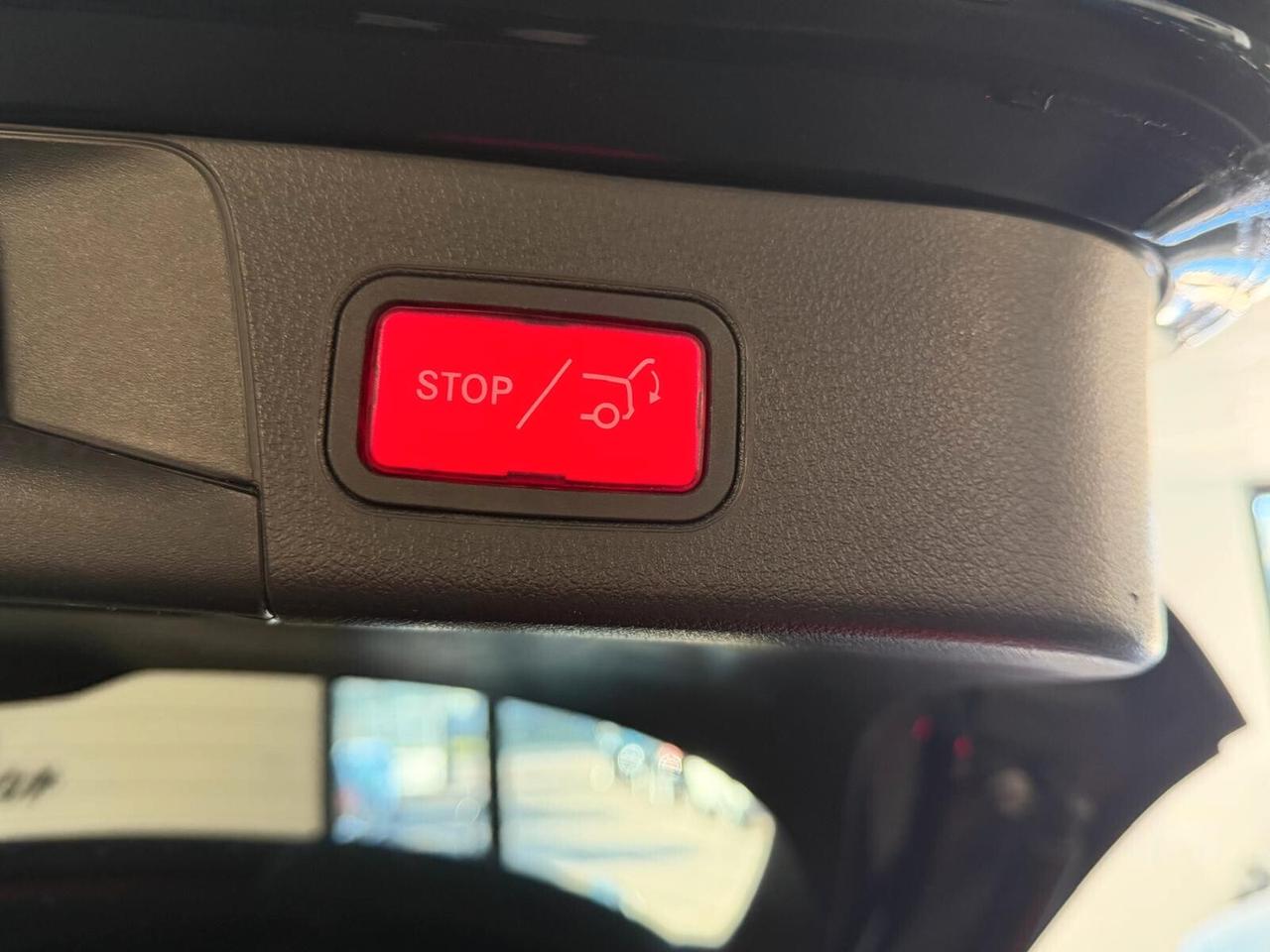 MERCEDES-BENZ CLASSE B180 SPORT 1.5 116CV PELLE NAVI CAM ANNO 2020