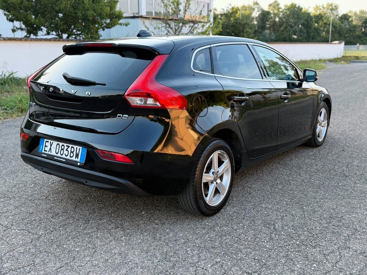 VOLVO V40 1.6 DIESEL CAMBIO AUTOMATICO
