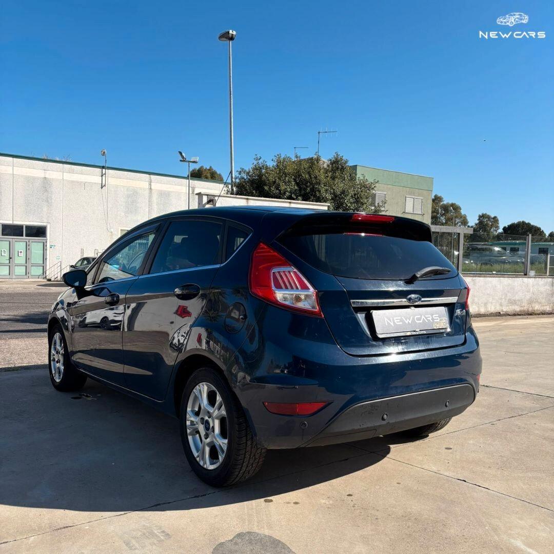 Ford Fiesta 1.5 TDCi 75CV 5 porte Titanium