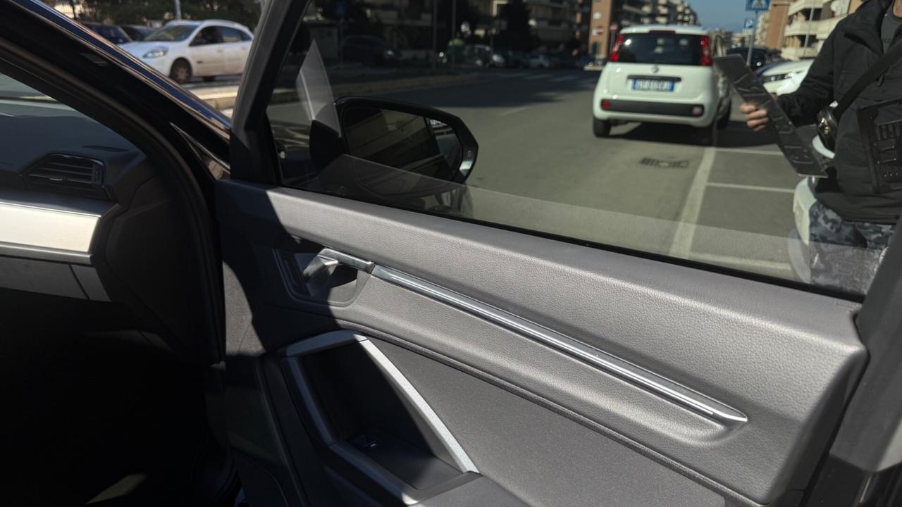 Audi Q3 40 TDI quattro S tronic S line edition MATRIX PELLE VOLANTE TRE RAZZE TETTO CERCHI 20 KAMERA 360 PDC