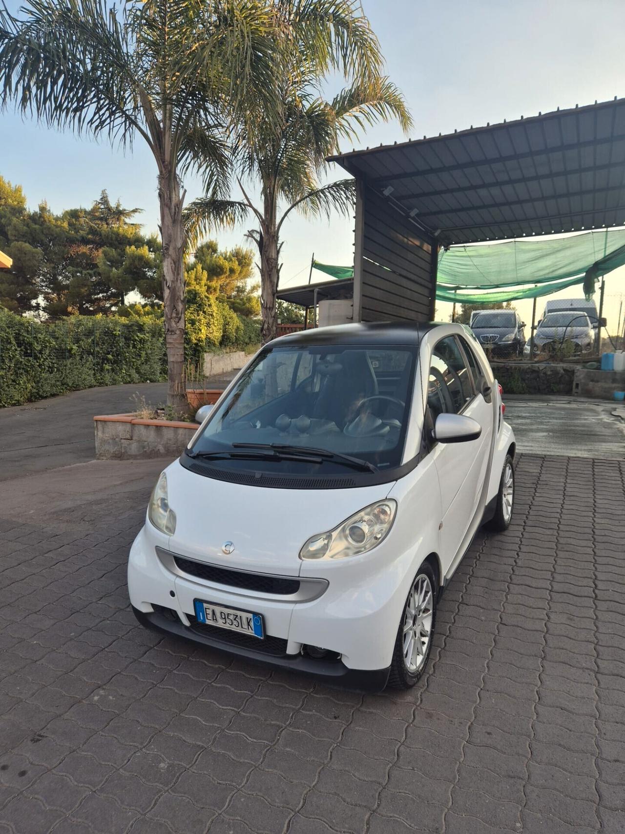 Smart ForTwo 1000 52 kW coupé passion