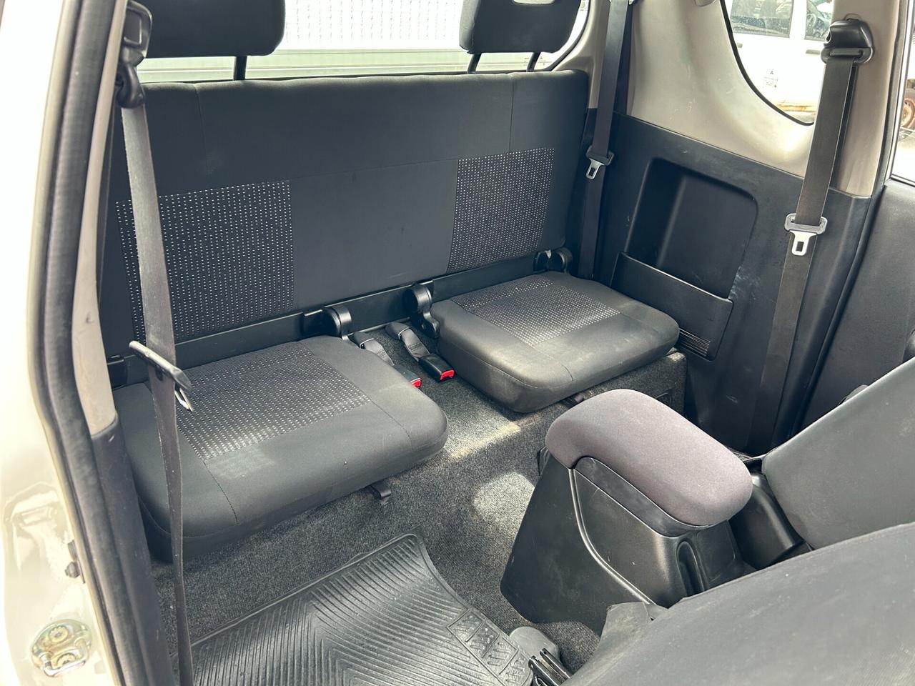 Mitsubishi L200 2.5 DI-D/178CV DC Intense Plus DPF