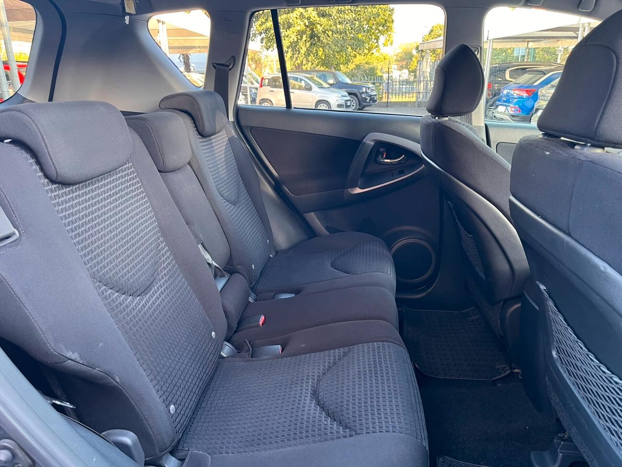 Toyota RAV 4 2.2 4x4 Diesel 136 CV Fuoristrada