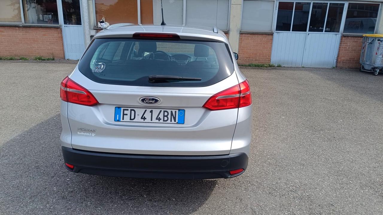 Ford Focus 1.5 TDCi 120 CV Start&Stop Powershift Titanium