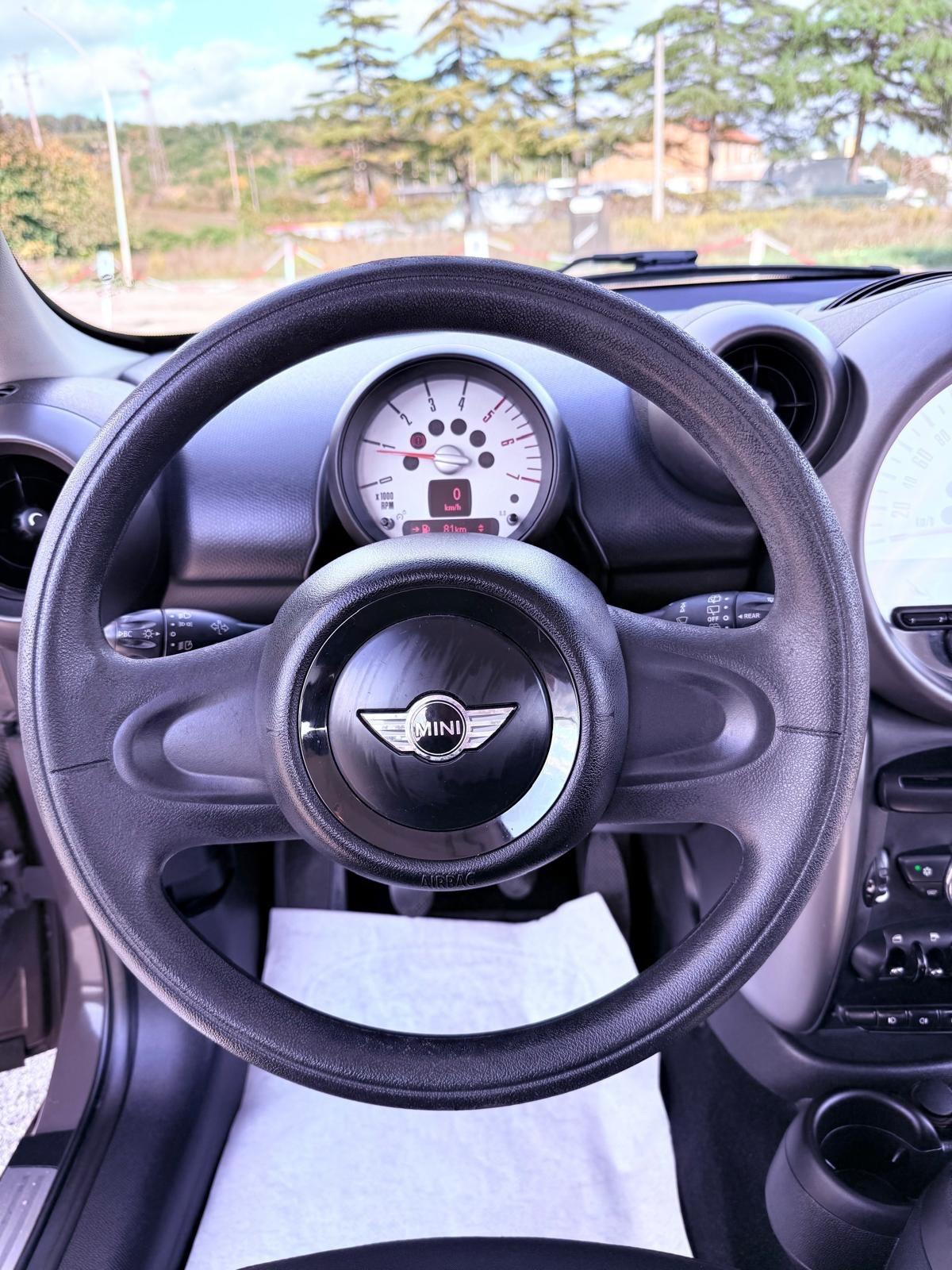Mini Countryman 1.6 Cooper D Ok neopatentati