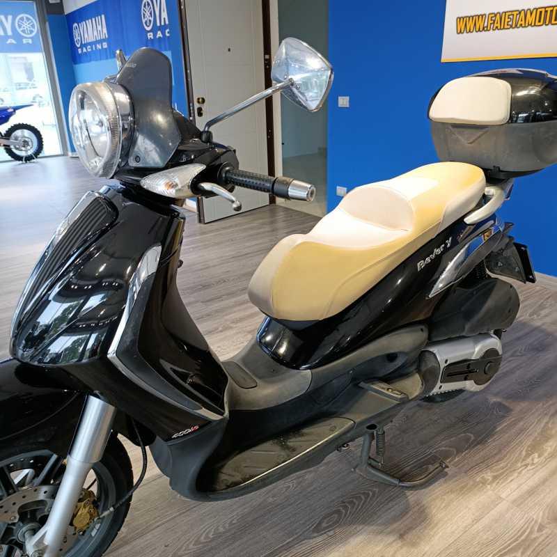 Piaggio Beverly 400 i.e. 2010