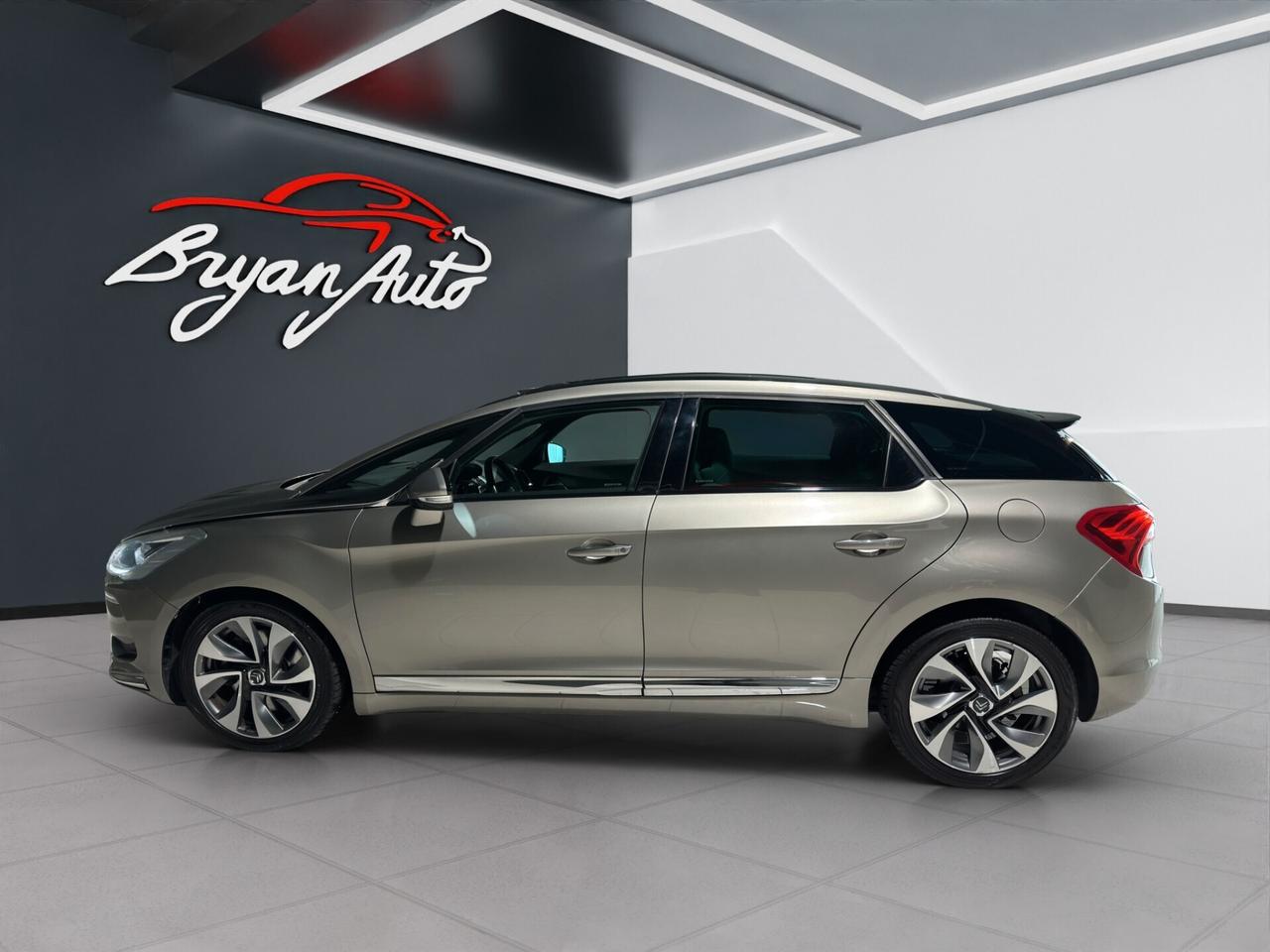 Ds DS5 2.0 HDi 163CV aut. So Chic T.PANOR. AUTO