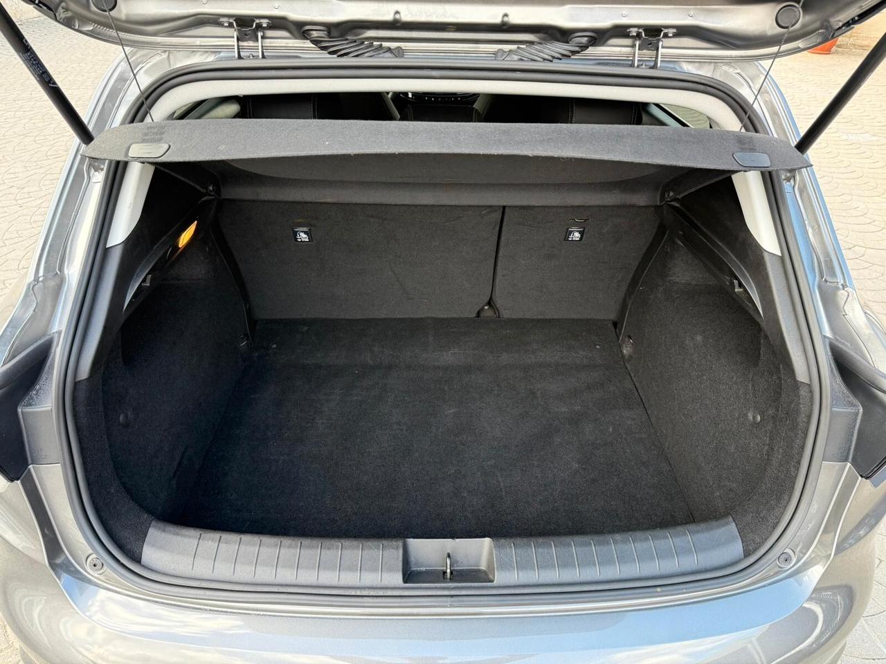 Fiat Tipo 1.6 Mjt S&S 5 porte Cross