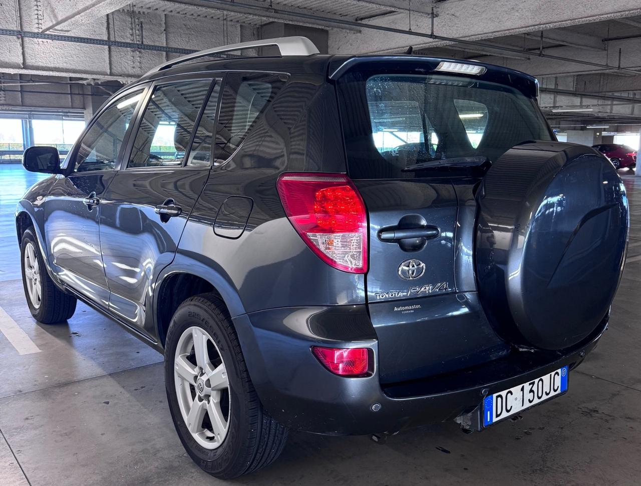 Toyota RAV 4 RAV4 2.2 D-4D 136 CV Luxury