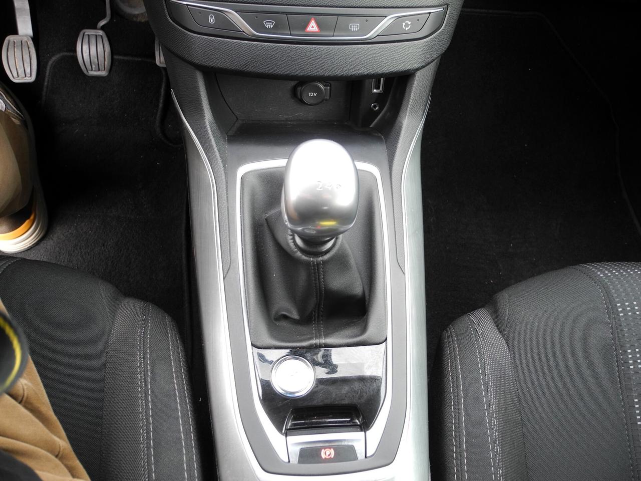 Peugeot 308 BlueHDi 120 S&S Allure