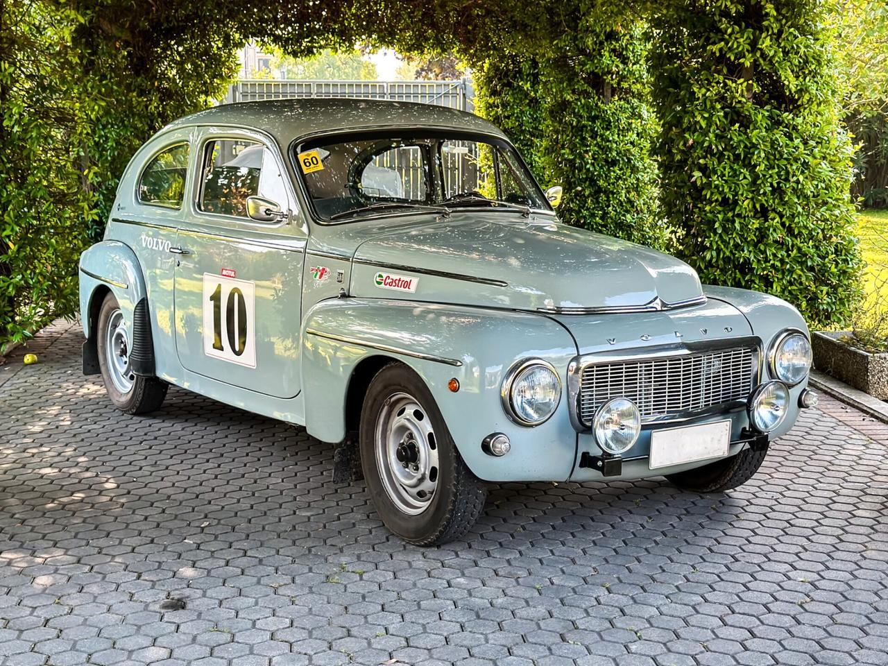 Volvo PV544
