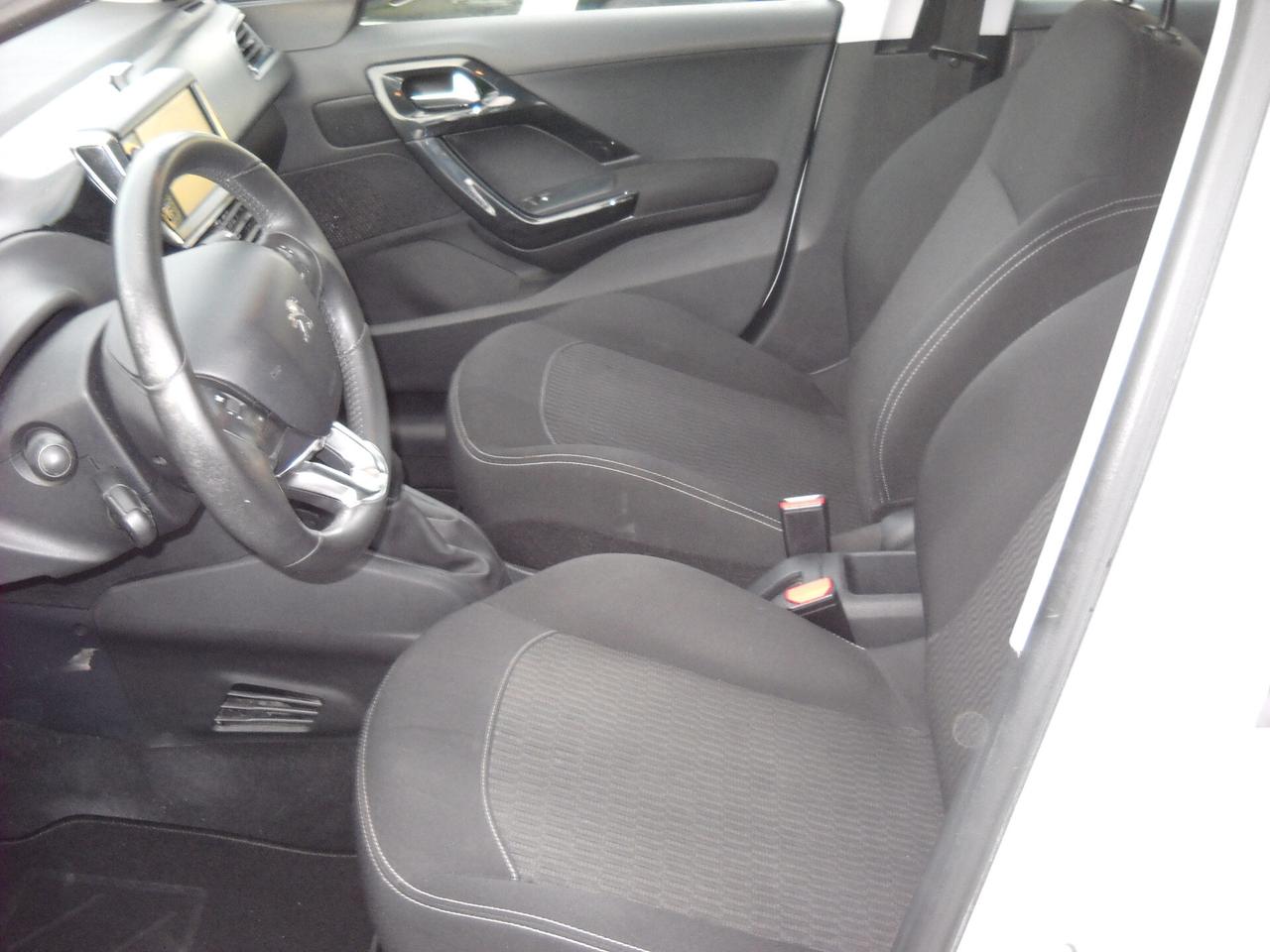 Peugeot 208 PureTech 82 5 porte Active