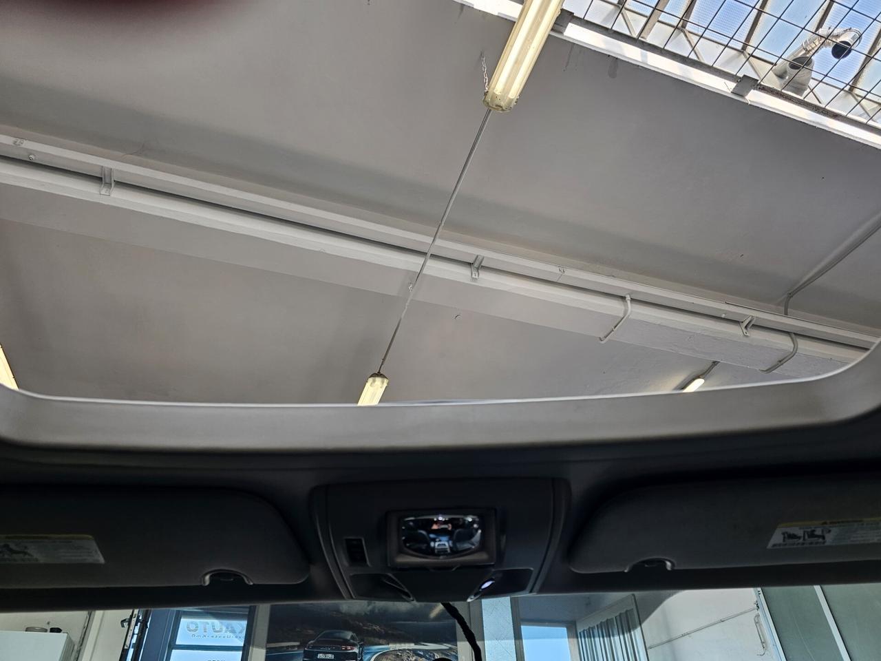 Lancia Voyager 2.8 Turbodiesel Platinum 163 CV