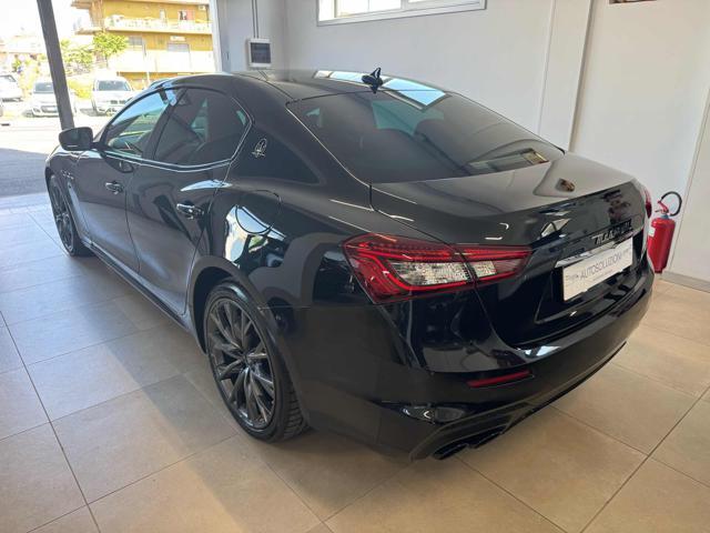 MASERATI Ghibli V6 Diesel Gransport nerissimo Edition