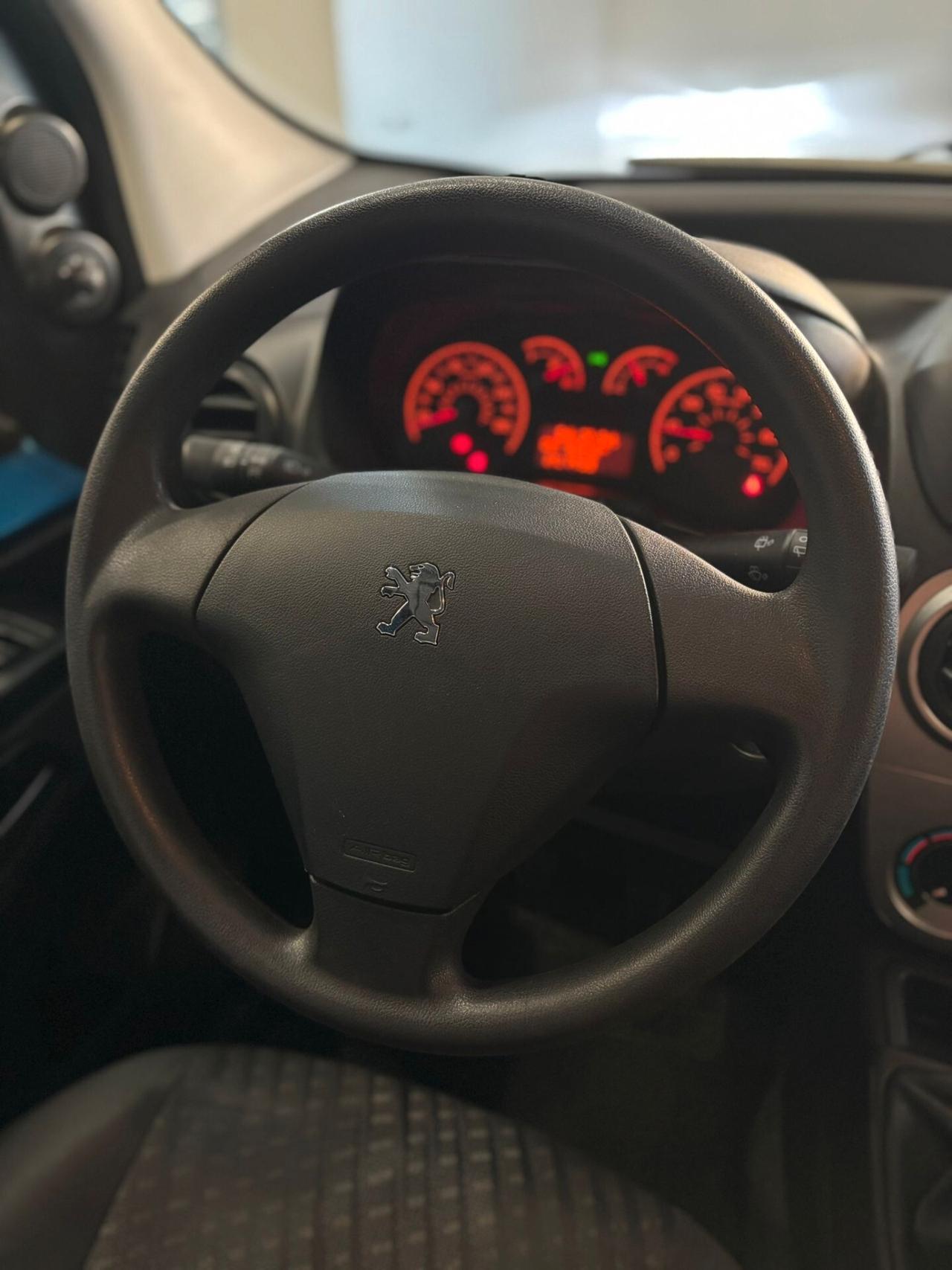 Peugeot Bipper Tepee 1.3 HDi 75 FAP Outdoor