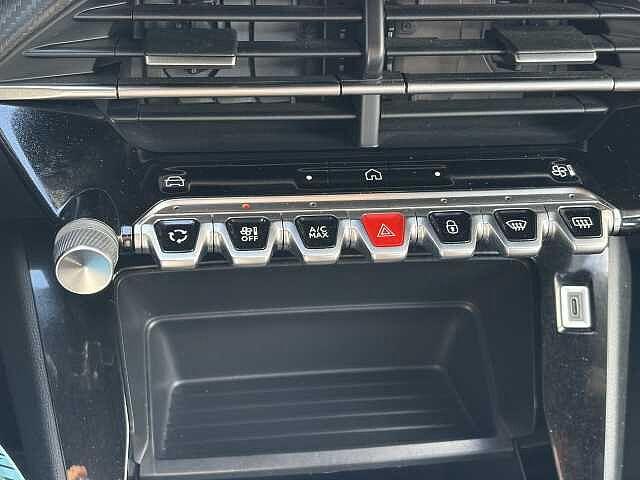 Peugeot 2008 1.2 PureTech 100 CV Active