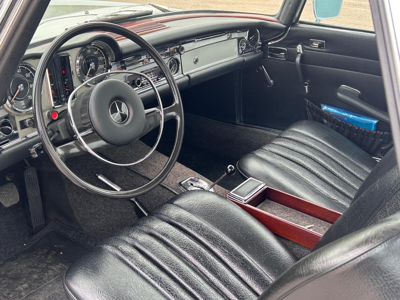 Mercedes-benz SL 280 Pagoda automatic