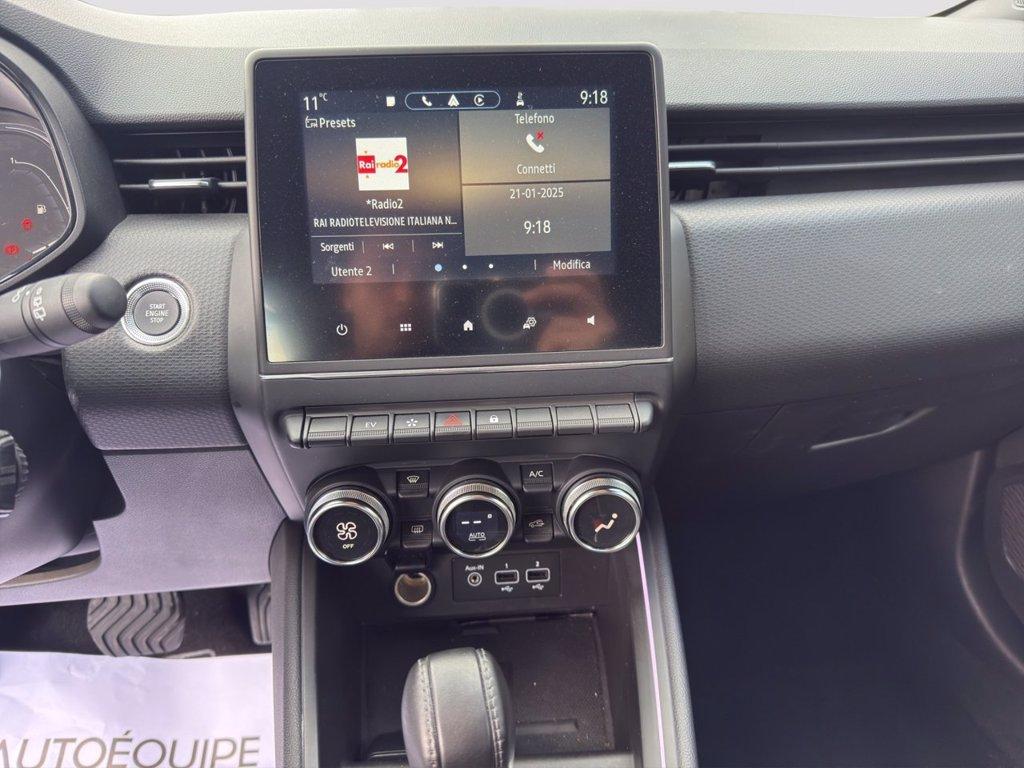 RENAULT Clio 1.6 E-Tech hybrid Intens 140cv auto my21 del 2022