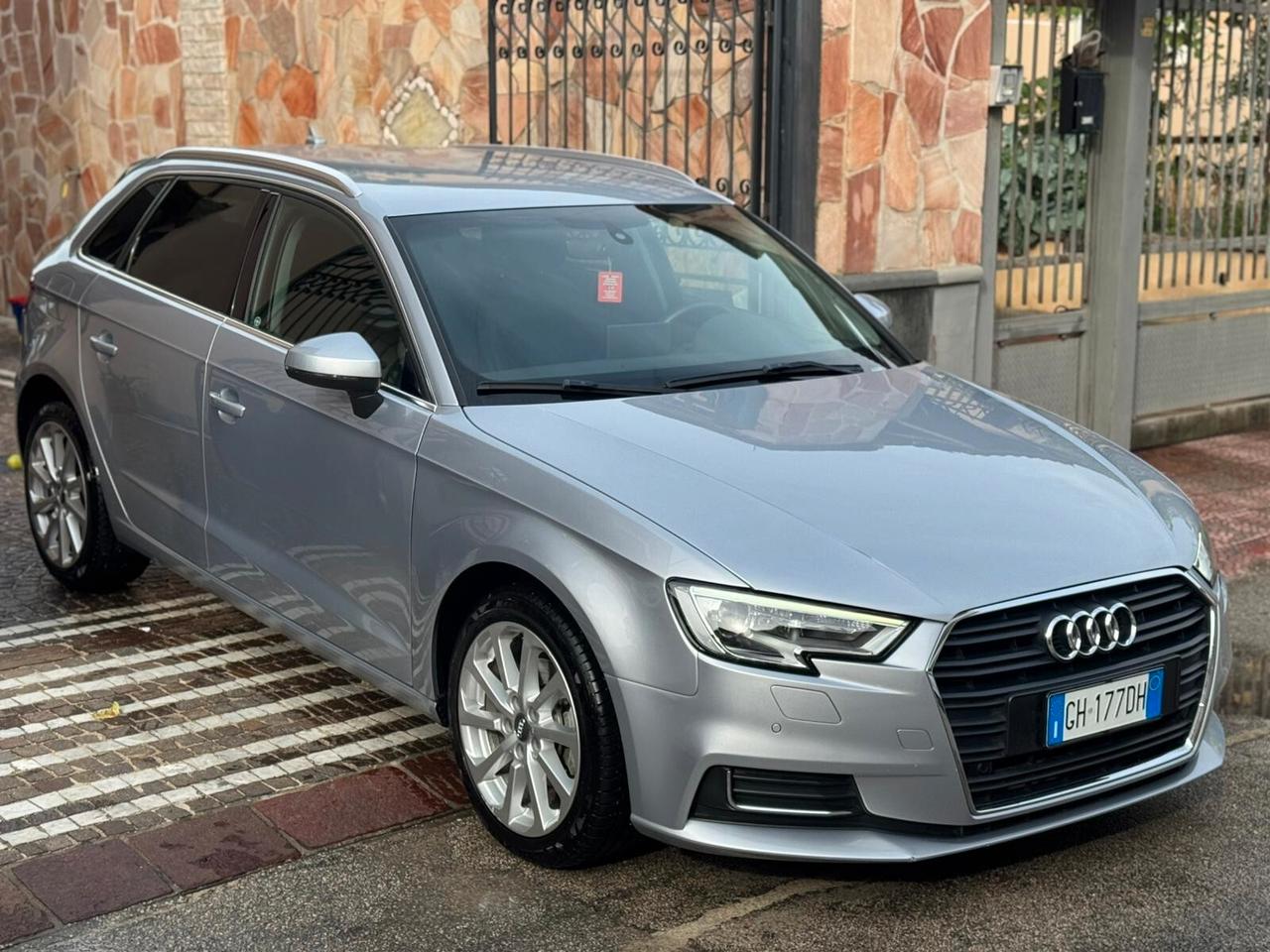 Audi A3 SPB 30 TFSI Business Advanced