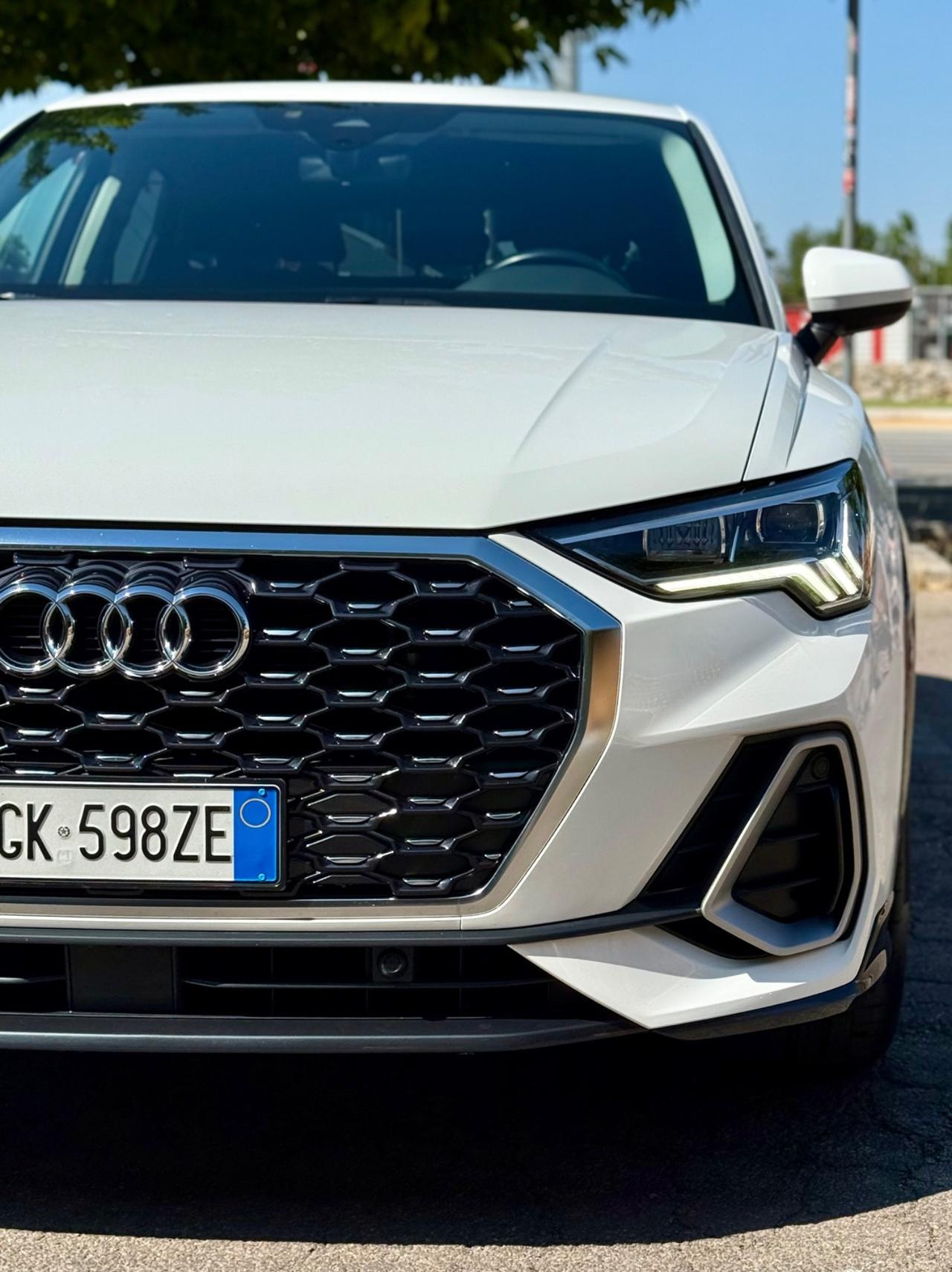 Audi Q3 Sportback 35 2.0 Tdi 150CV Stron S LINE