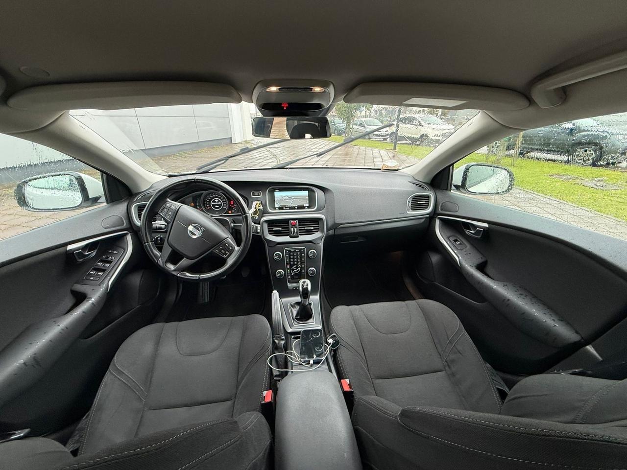 Volvo V40 D2 1.6