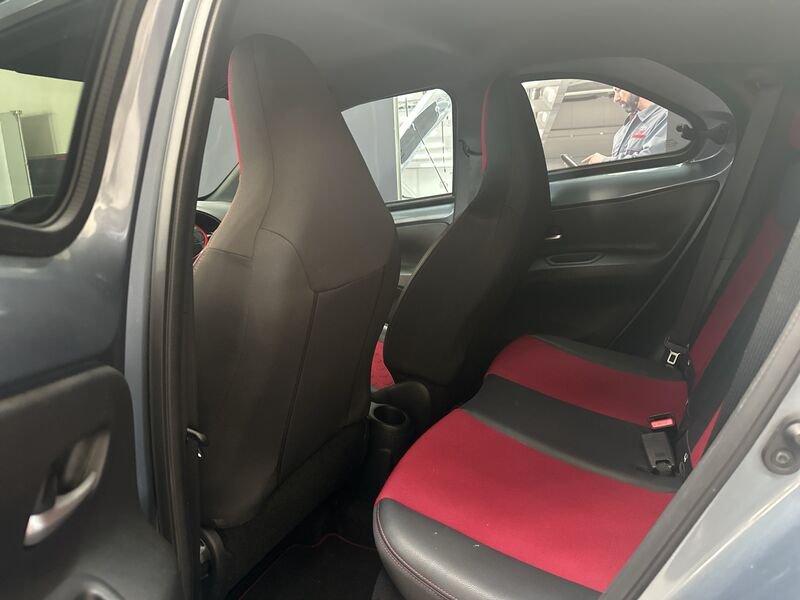 Toyota Aygo X Aygo X 1.0 VVT-i 72 CV 5p. Undercover