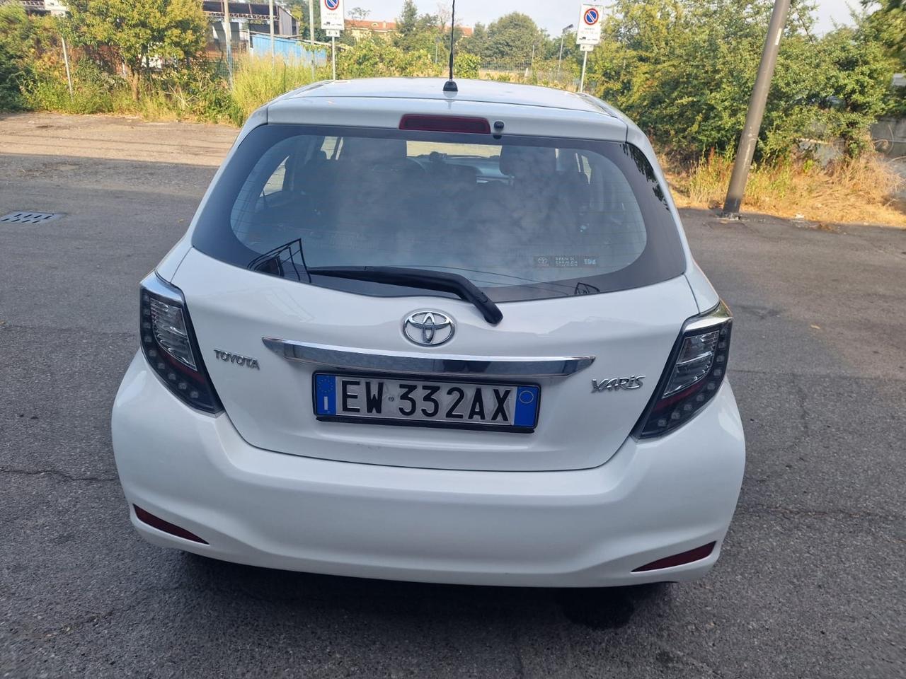 Toyota Yaris 1.0 5 porte Lounge