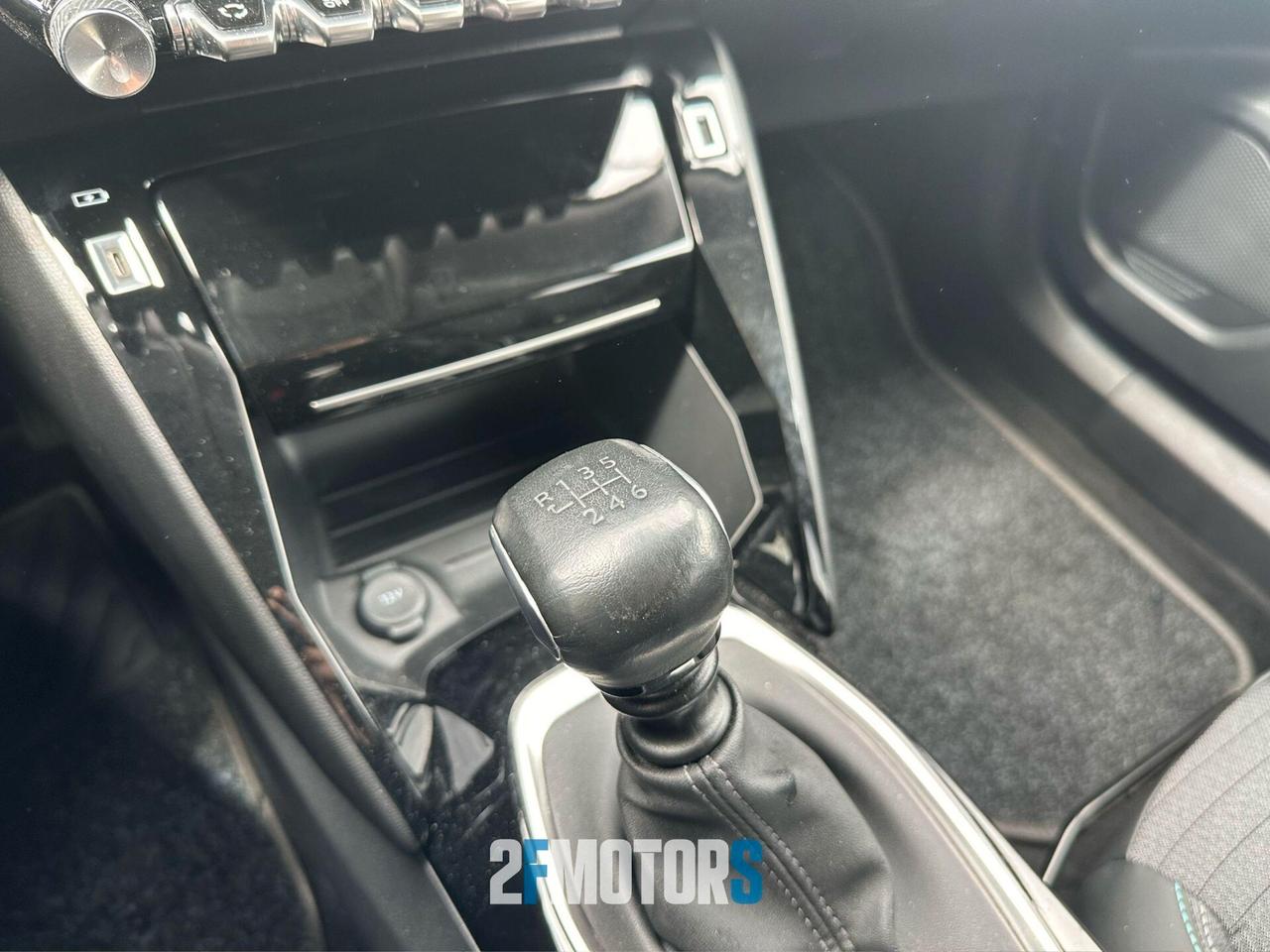 Peugeot 2008 BlueHDi 110 S&S Allure Pack