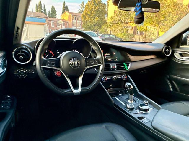ALFA ROMEO Giulia 2.2 Turbodiesel 180 CV AT8 Business Sport Launch E