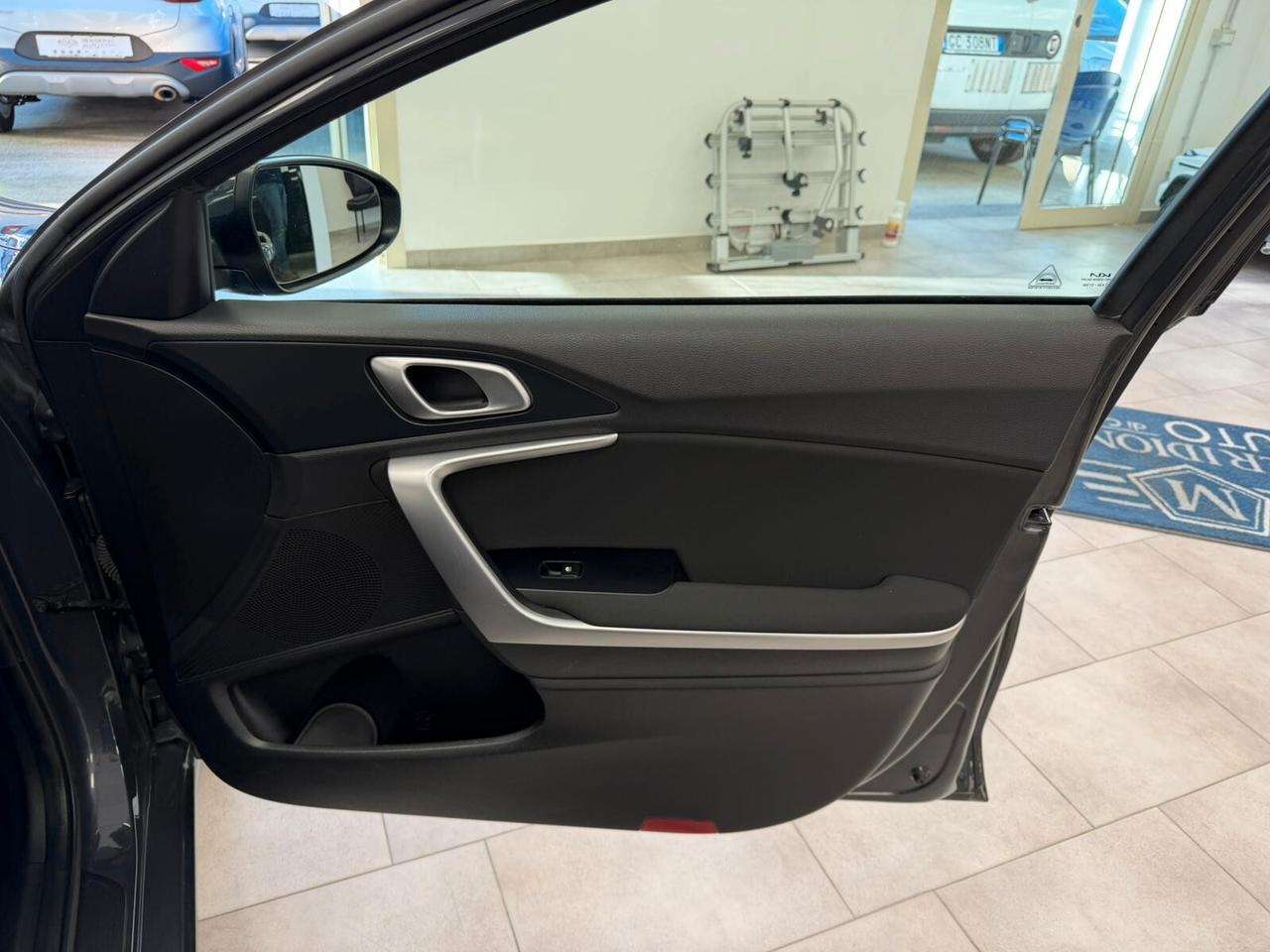 Kia Ceed Sportswagon 1.6 CRDi 136 CV MHEV DCT SW Business