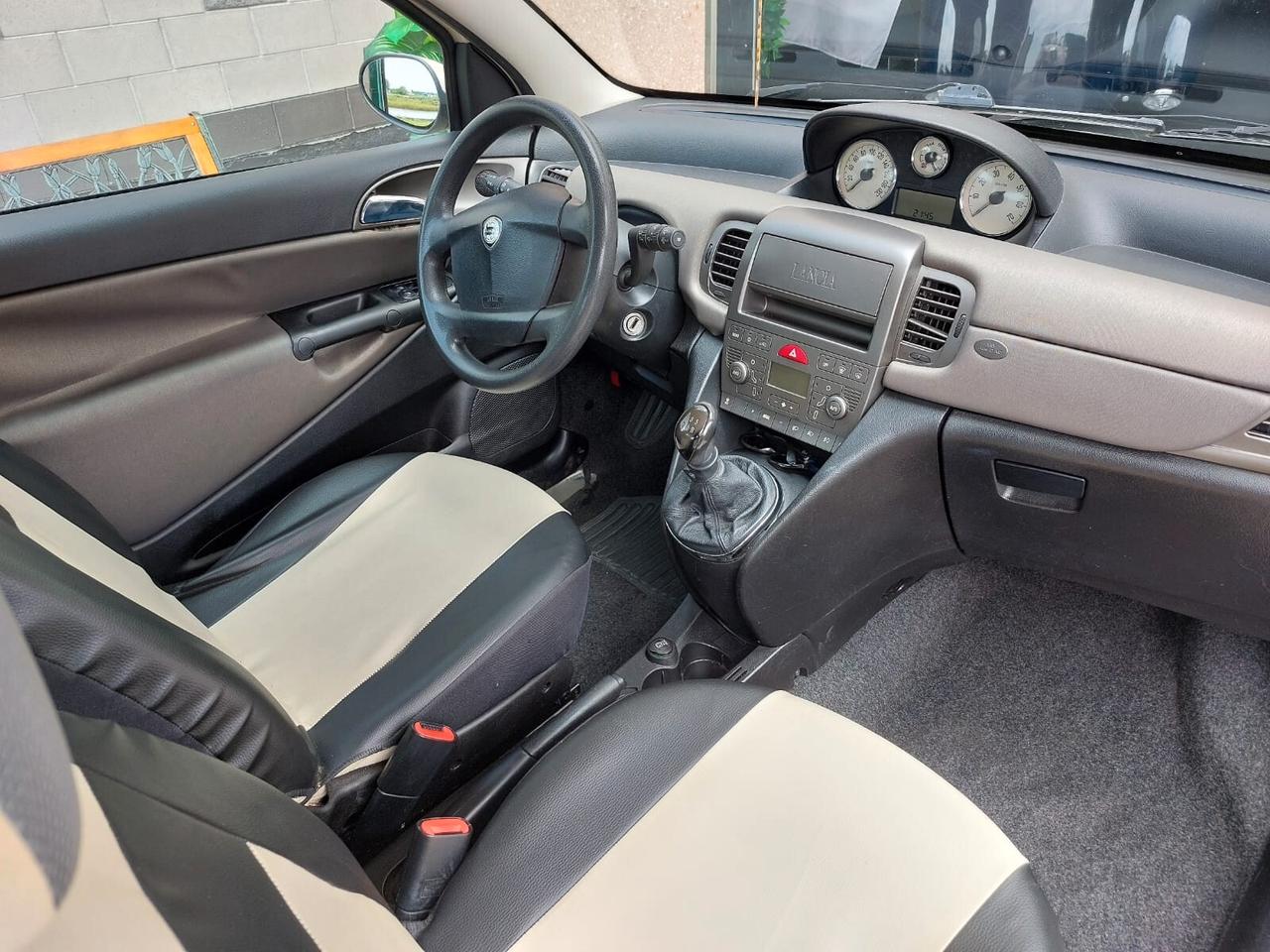 Lancia Ypsilon 1.2 EURO 4 X NEOPATENTATI