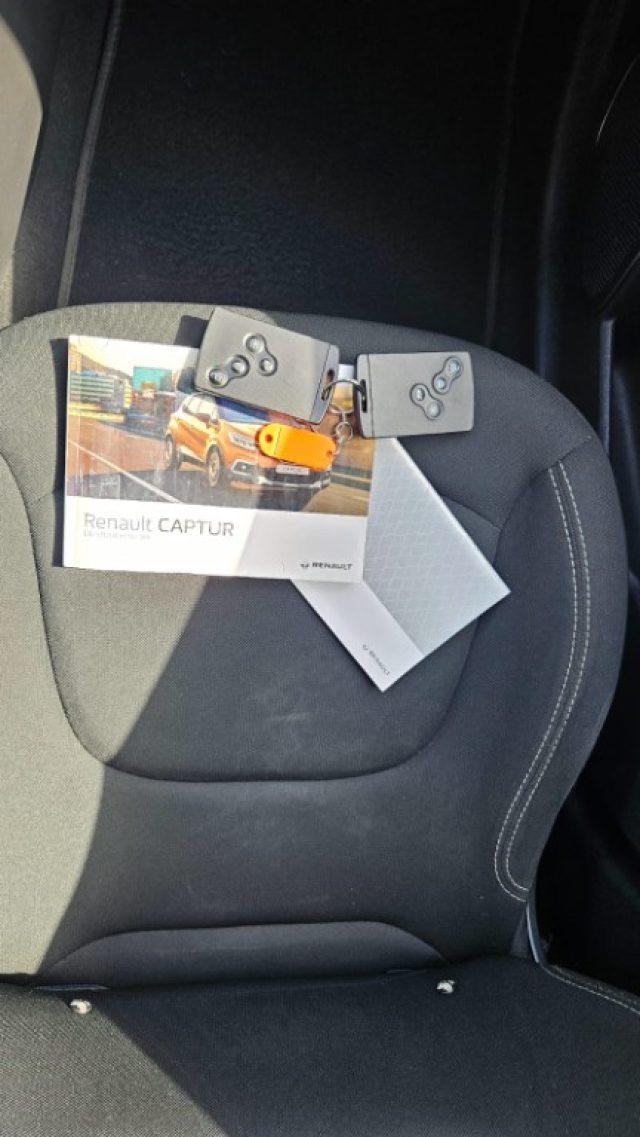 RENAULT Captur TCe 12V 90 CV Business