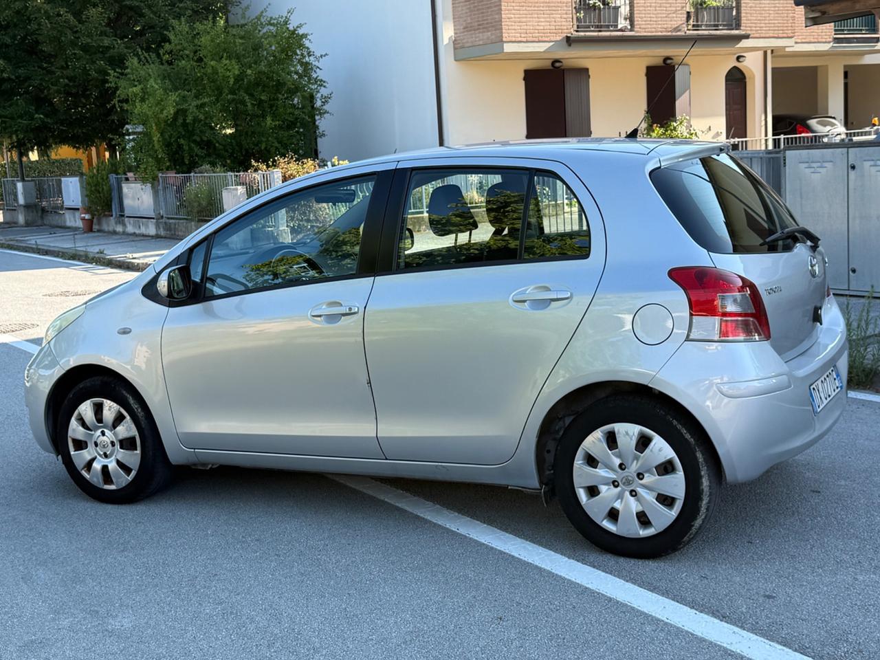 Toyota Yaris 1.3 5 porte Sol