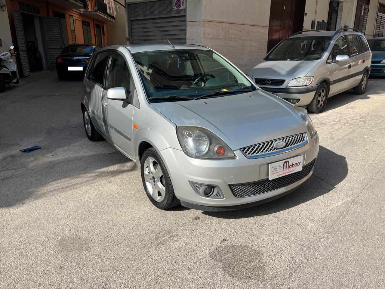 Ford Fiesta 1.4 TDCi 5p. Collection
