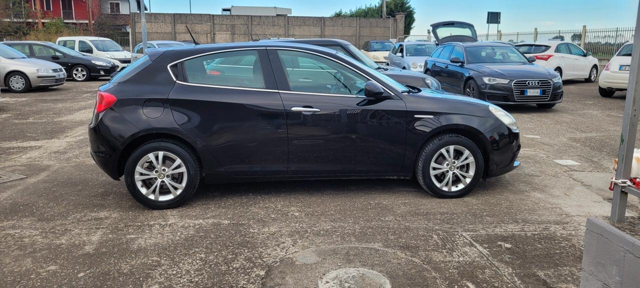 Alfa Romeo Giulietta 1.6 JTDm-2 105 CV Progression