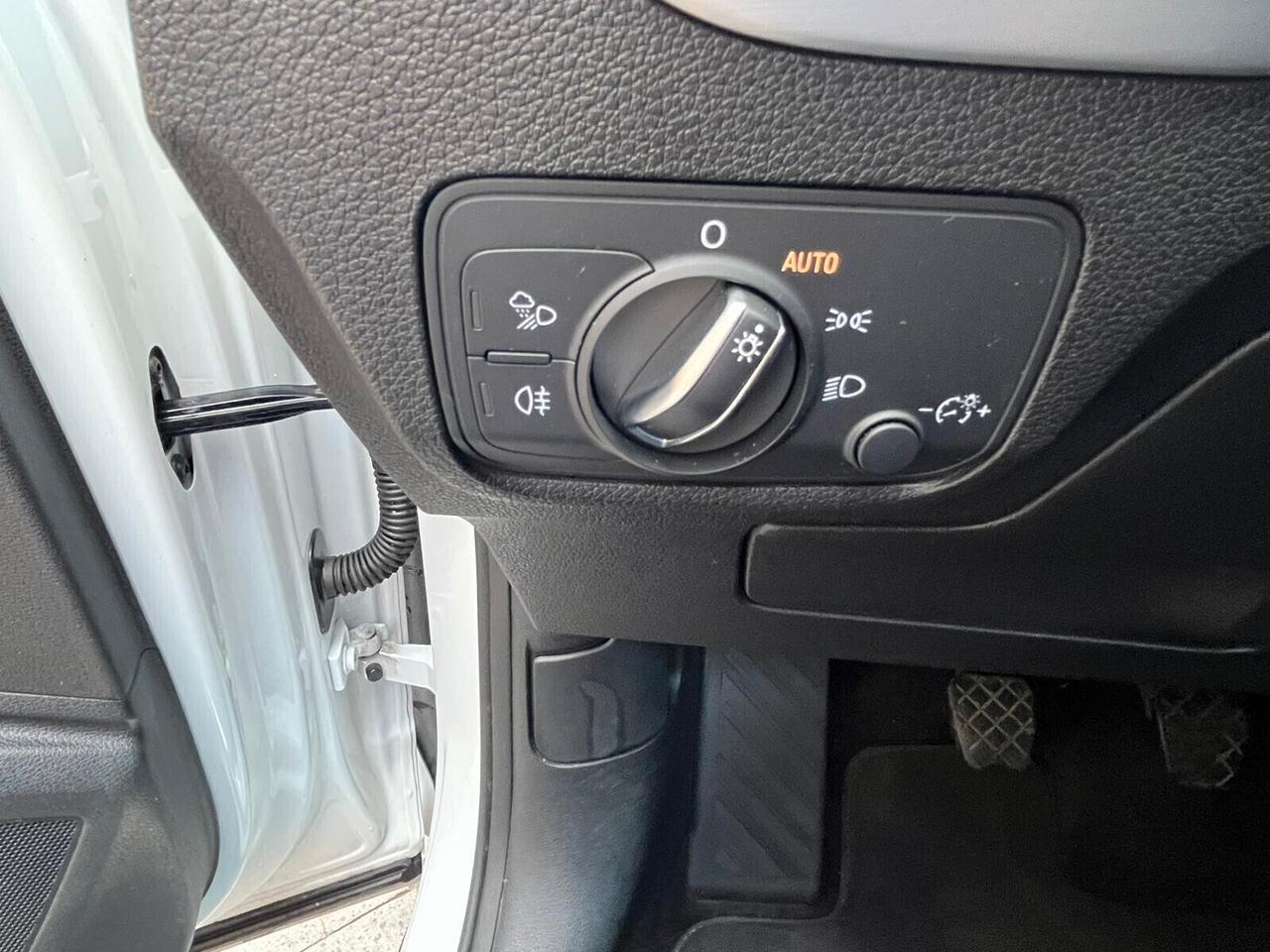 Audi Q2 30 TDI Edition S-LINE ESTERNO