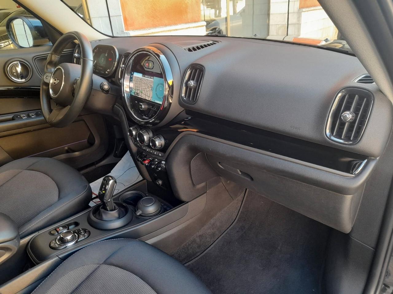 MINI COUNTRYMAN COOPER 2.0 D