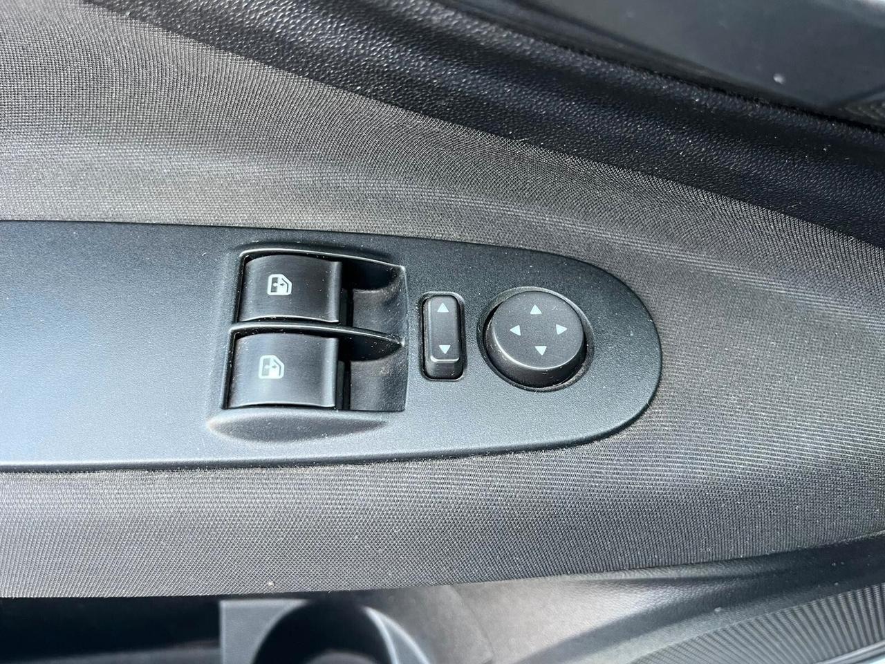 Fiat Punto Evo 1.3 Mjt 75 CV DPF 3P. Dynamic XNEOPATENTATI