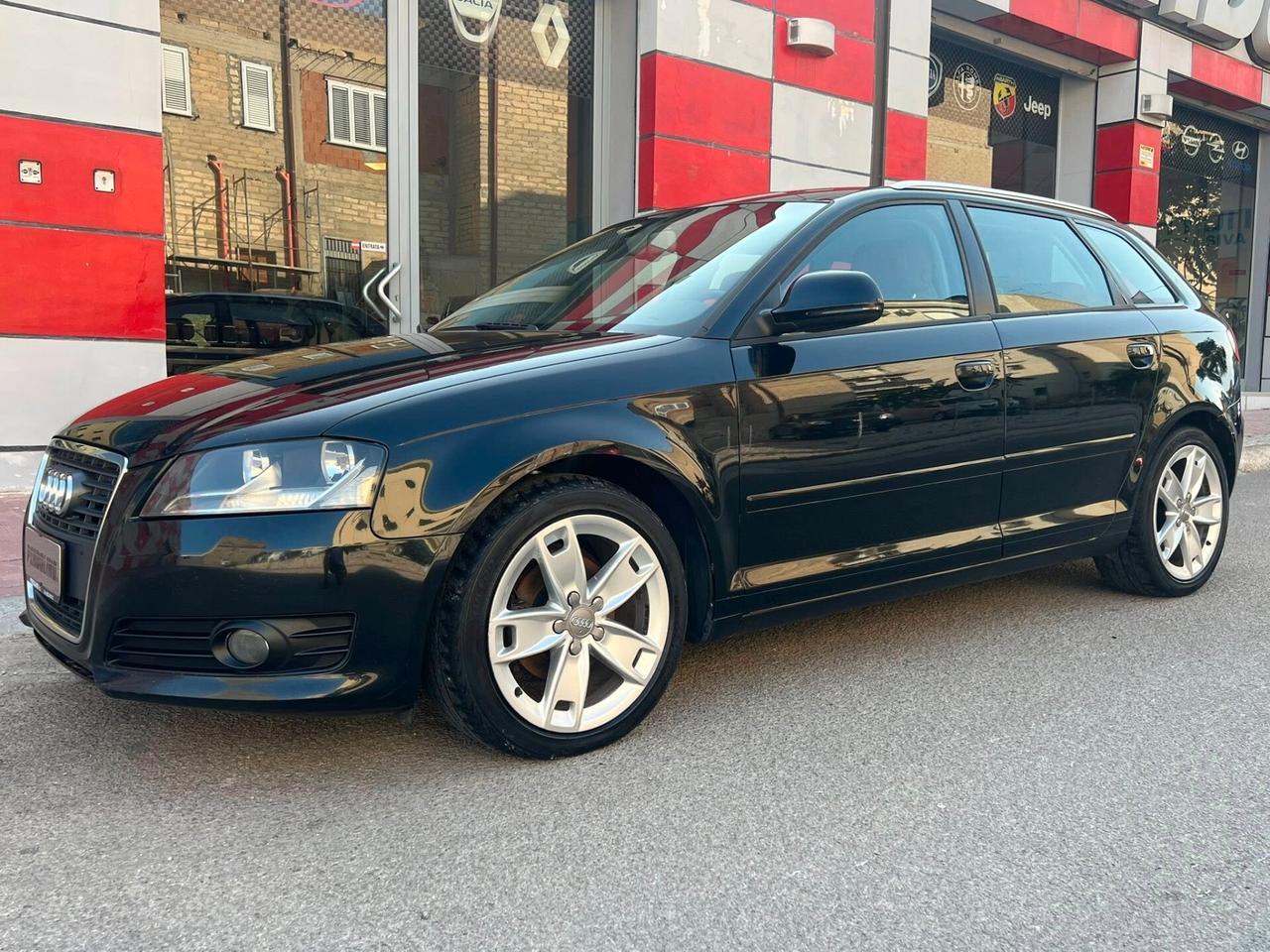 Audi A3 SPB 1.6 TDI 105 CV CR Ambition PREZZO RIBASSATO