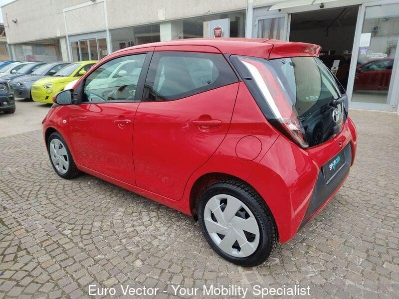 Toyota Aygo Aygo 1.0 12V VVT-i 5 porte Sol Red Edition