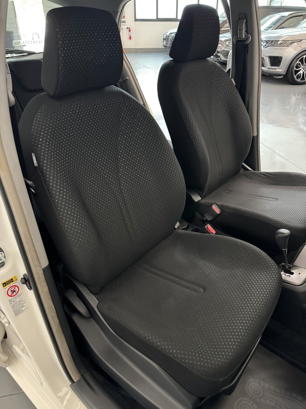 Toyota Yaris Sol 5p 1.3cc 100cv OK Neopatentati Automatica