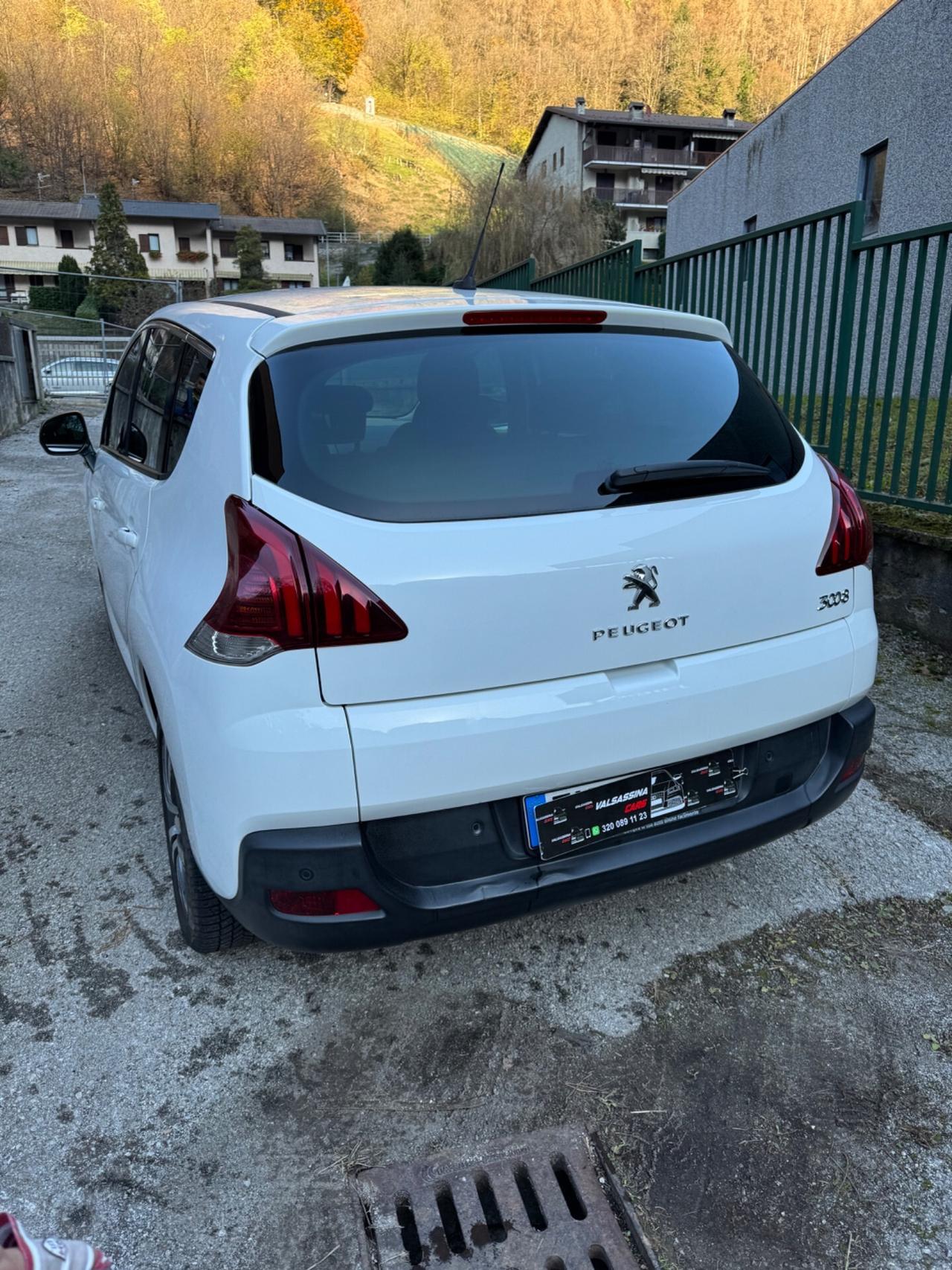 Peugeot 3008 1.6 HDi 115CV Business