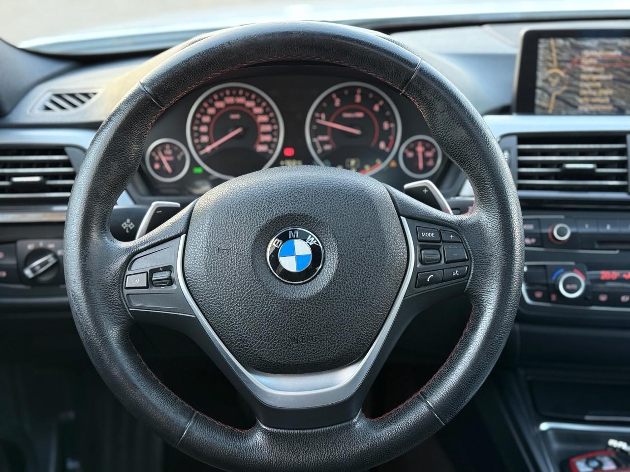 BMW 320d F30 2013 2.0 184cv