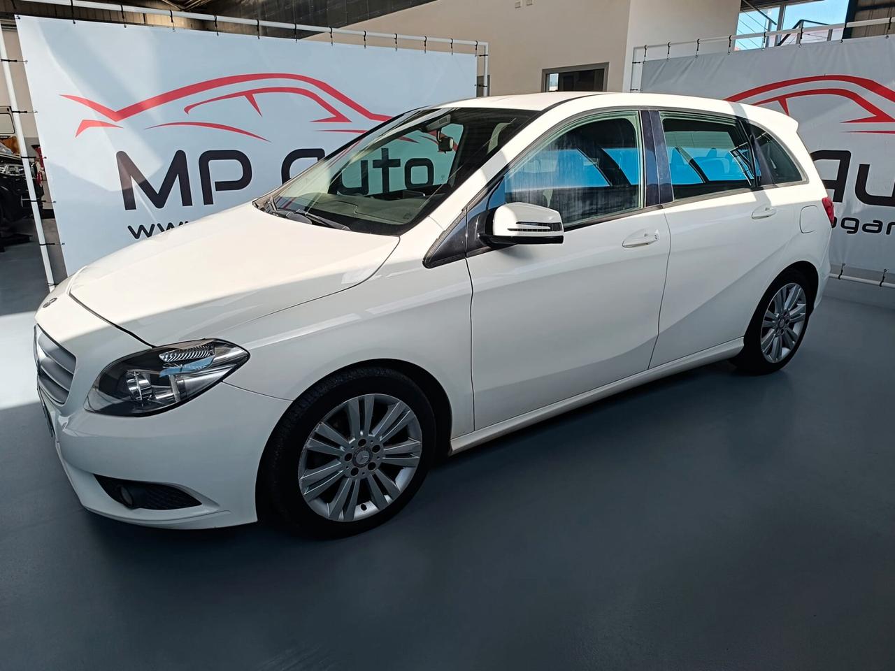 Mercedes-benz B 180 CDI BlueEFFICIENCY Premium