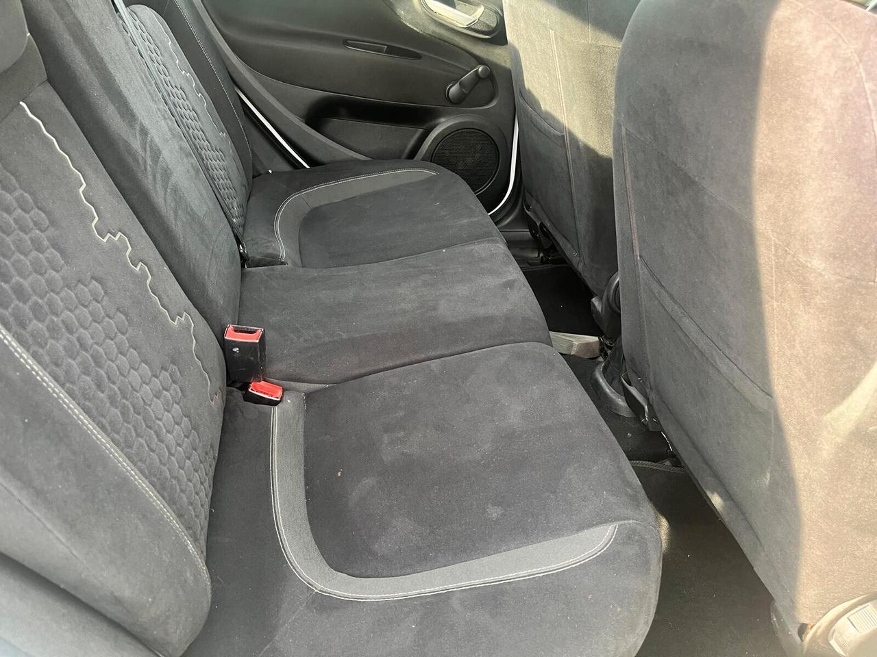 Fiat Punto 1.4 8V 5 porte Natural Power Street