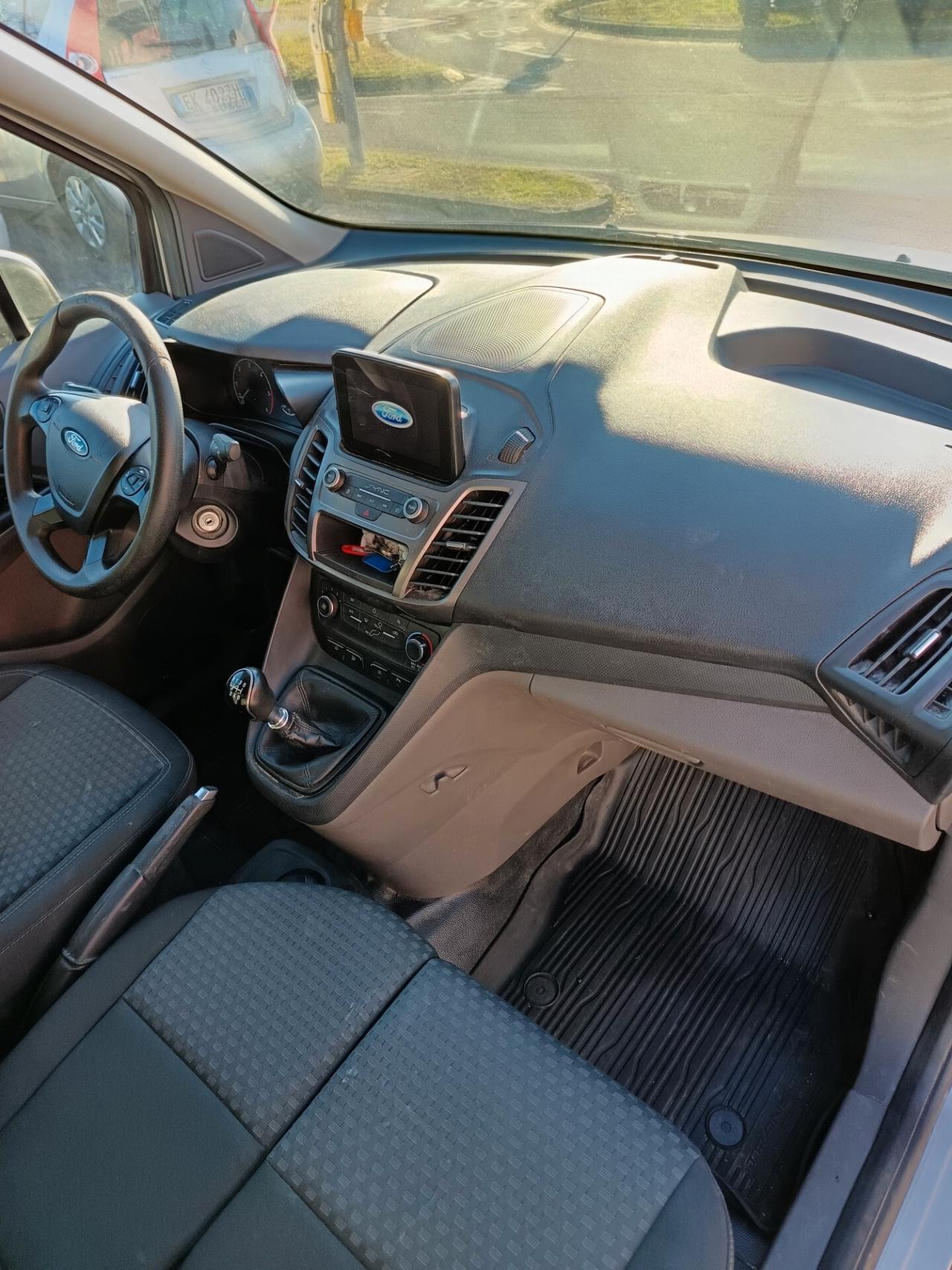 Ford Tourneo Connect 1.5 EcoBlue 100 CV Titanium