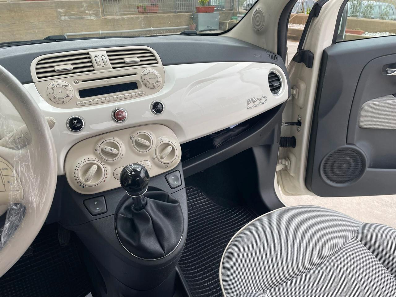 Fiat 500 1.2 Lounge ok neopatentati