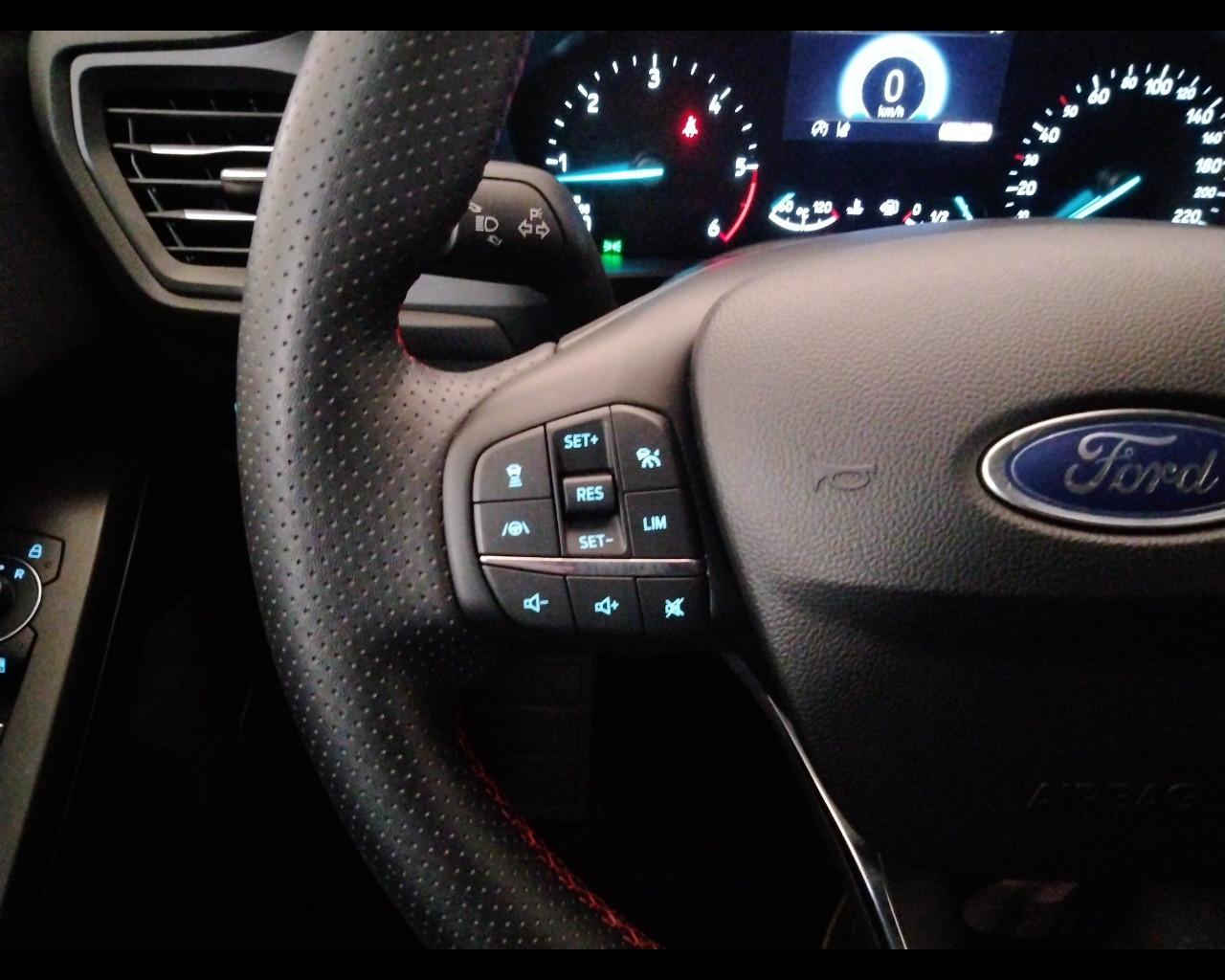 FORD Focus V 2022 SW - Focus SW 1.5 ecoblue ST-Line 115cv auto