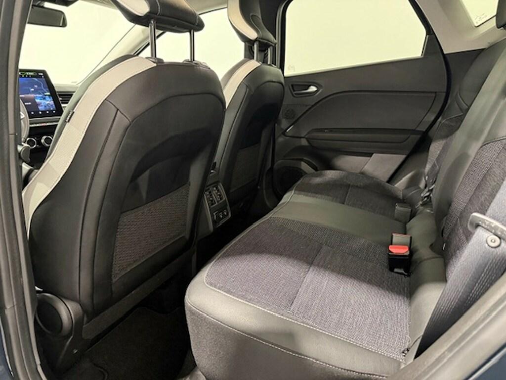 Renault Captur 1.6 Hybrid Techno E-Tech Auto