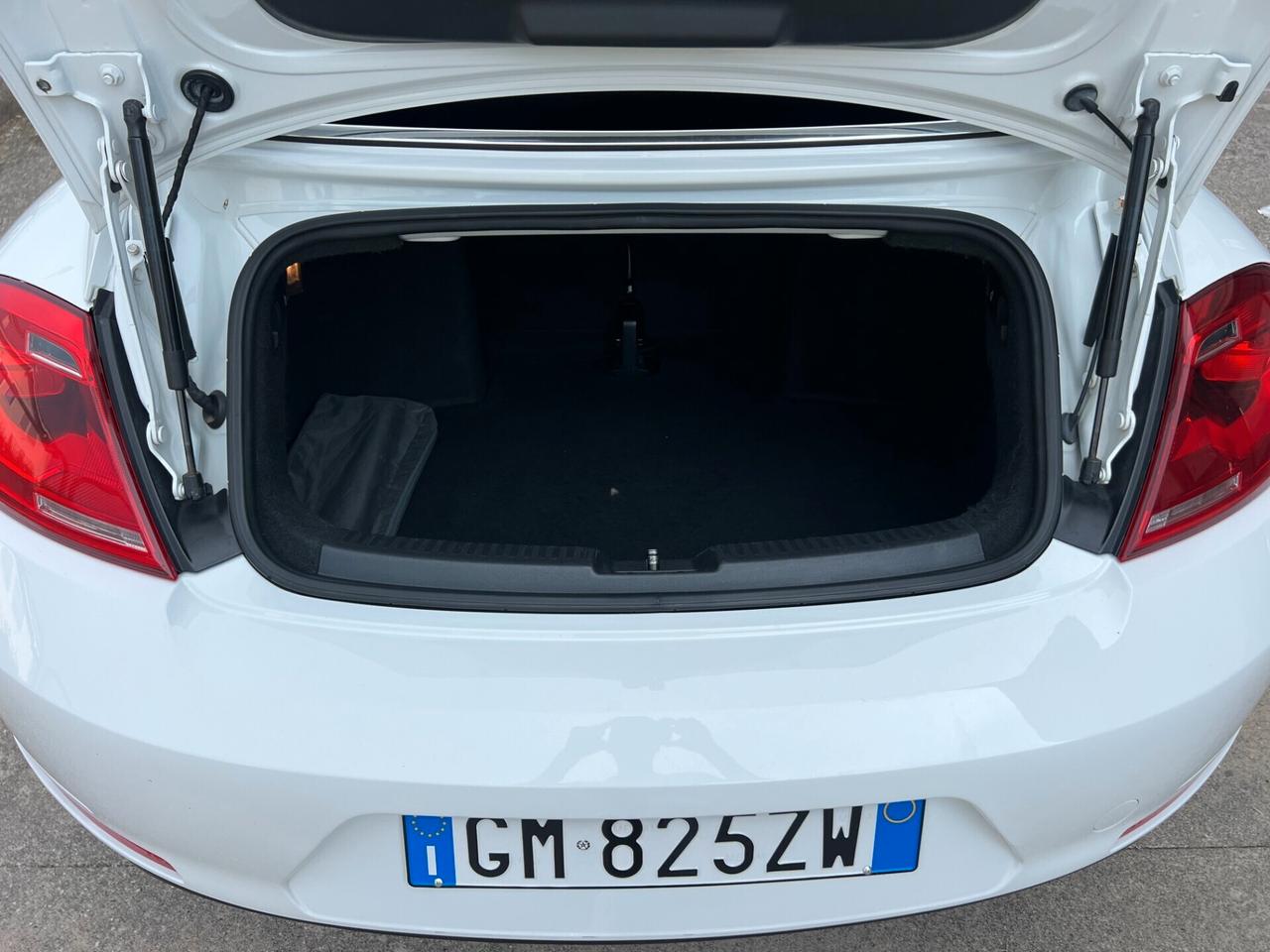 VW Maggiolino 1.2 TSI CABRIO Design BlueMotion Technology/UNIPROP